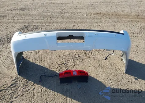 2010 Chevrolet Tahoe Lt z USA, uszkodzony, nr VIN 1GNUCBE00AR289950